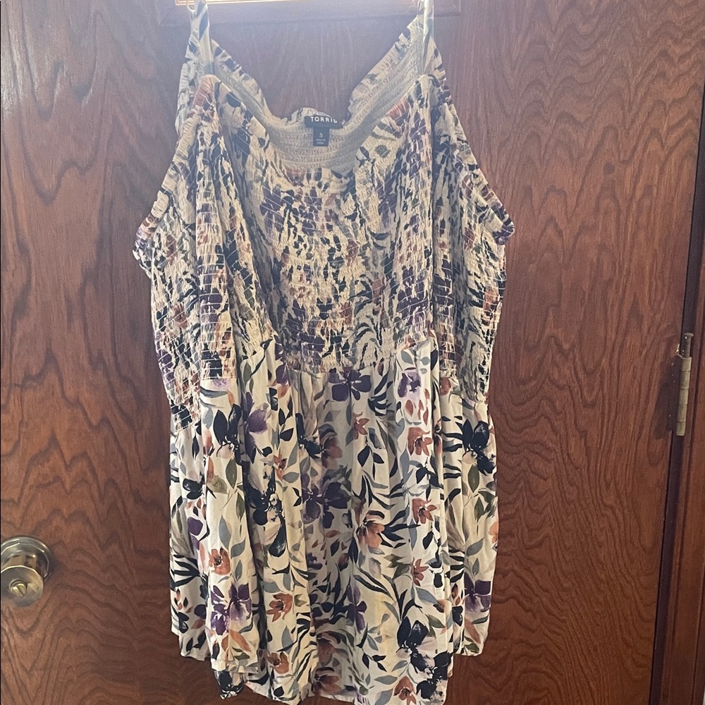 torrid Cream Floral Smocked Cami with Purple & Rust Blooms